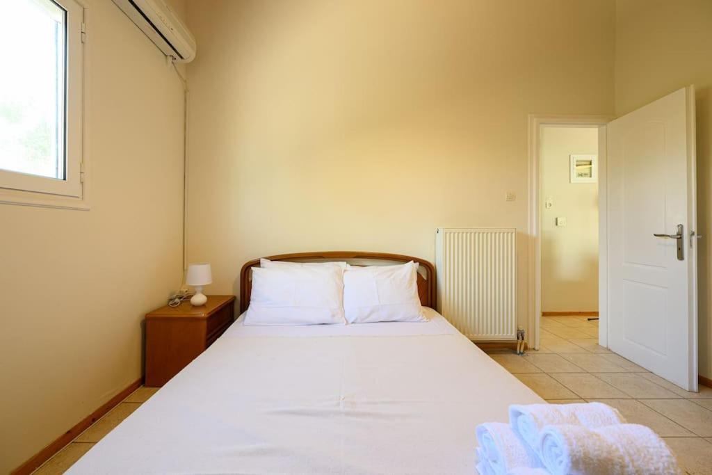 Farmbill Holiday home Markopoulo Mesogaias